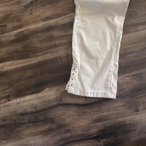 3/4 length cream jeans - Picture 3 of 4